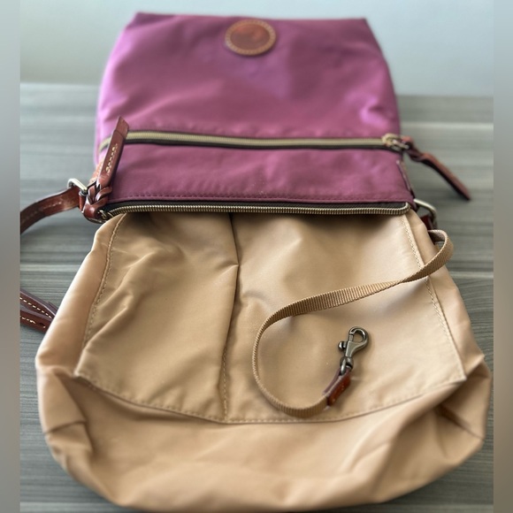 Dooney and Bourke handbag - Picture 8 of 11